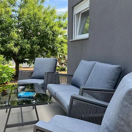 For Families And Couples In Pula, Stinjan Appartement Pula